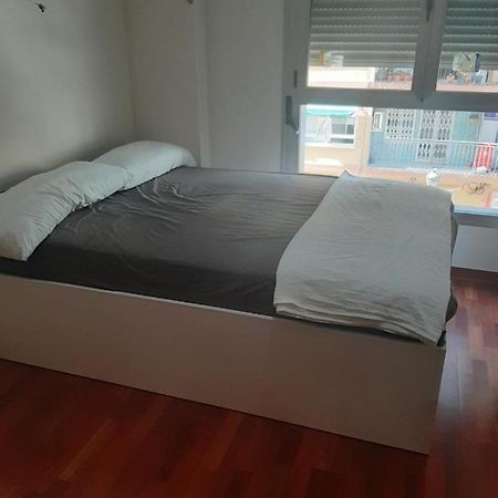 דירות ולנסיה Feyv Lugar Familiar Y Acogedor מראה חיצוני תמונה